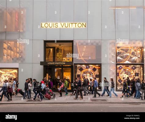 Louis Vuitton usa shop